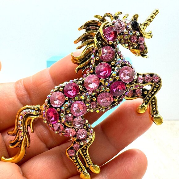 Large Unicorn Brooch Unicorn Rhinestone Brooch Pink Unicorn Pendant Gift for Her - Picture 3 of 3